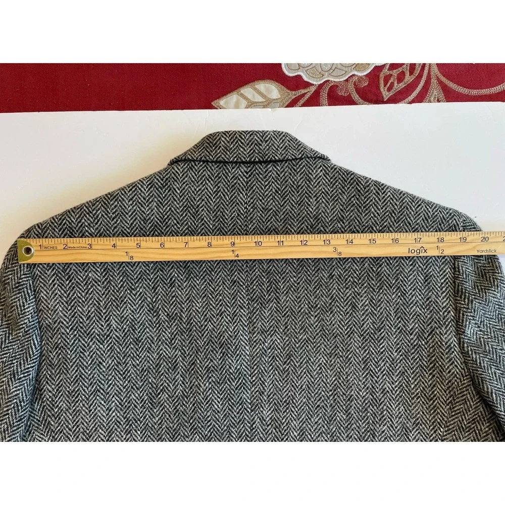 Harris Tweed Stafford Blazer Mens 42R Gray Herringbone‎ Wool Sport Coat Classic